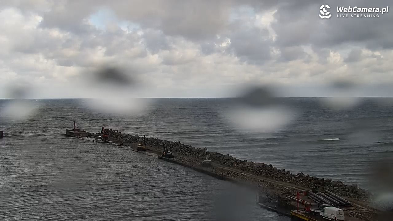 USTKA - widok z pylonu na plażę - 17 wresień 2025, 11:34