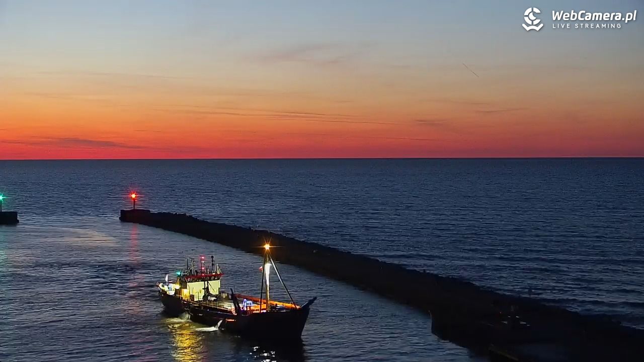 USTKA - widok z pylonu na plażę - 13 czerwiec 2025, 22:41