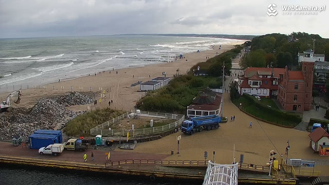 USTKA - widok z pylonu na plażę - 17 wresień 2025, 09:56