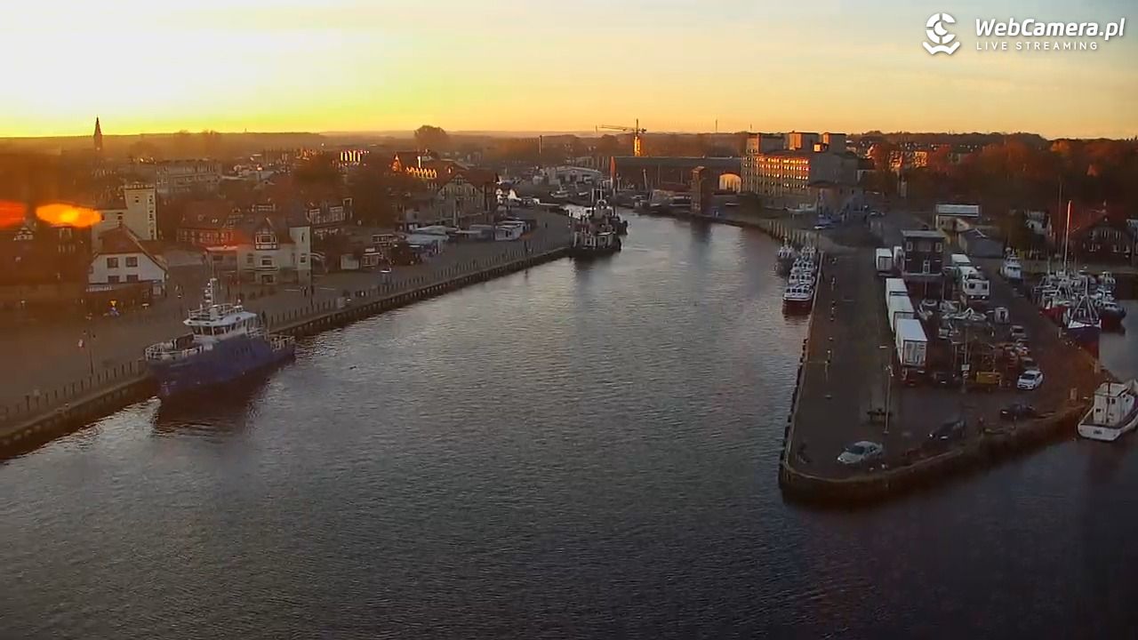 USTKA - widok z pylonu na plażę - 06 listopad 2025, 07:18