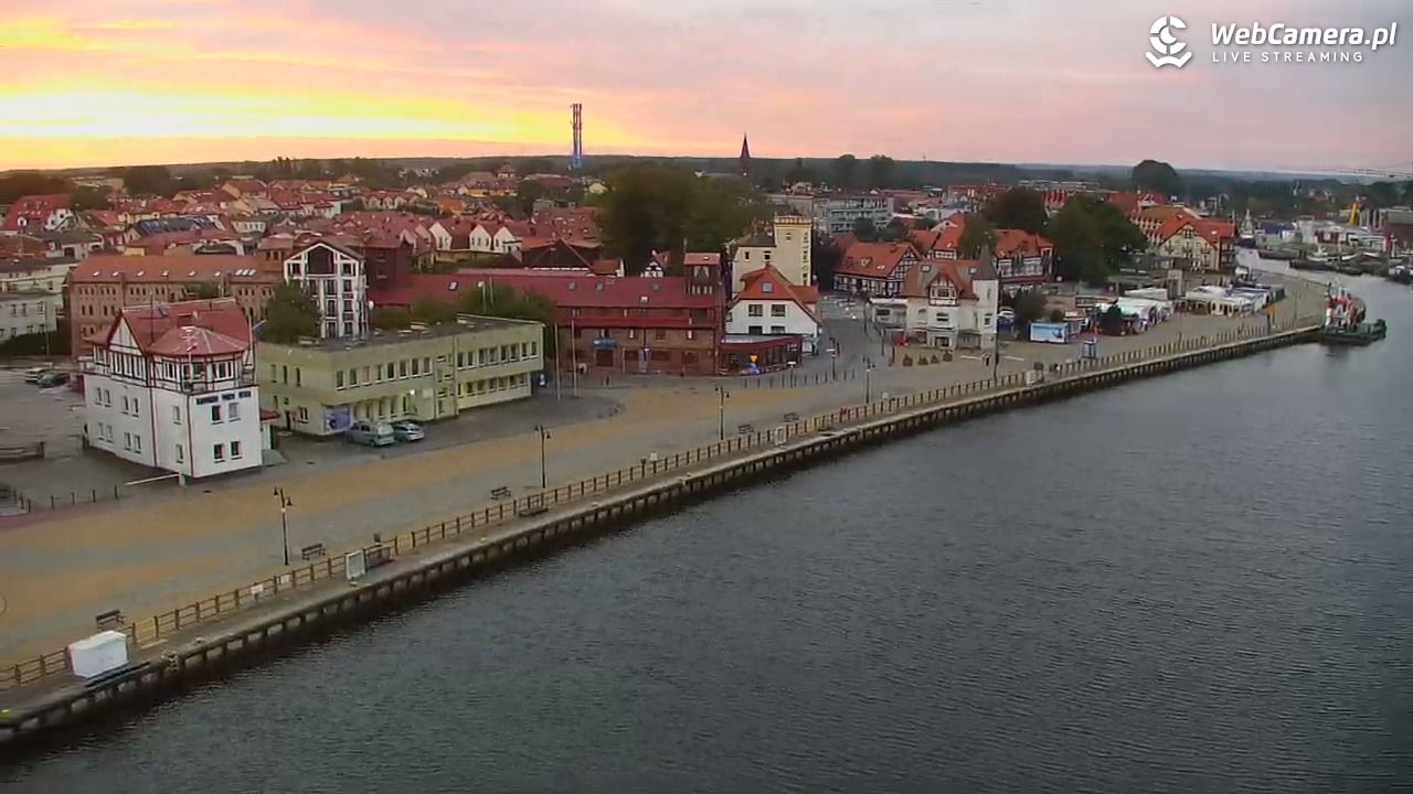 USTKA - widok z pylonu na plażę - 18 wresień 2025, 06:34