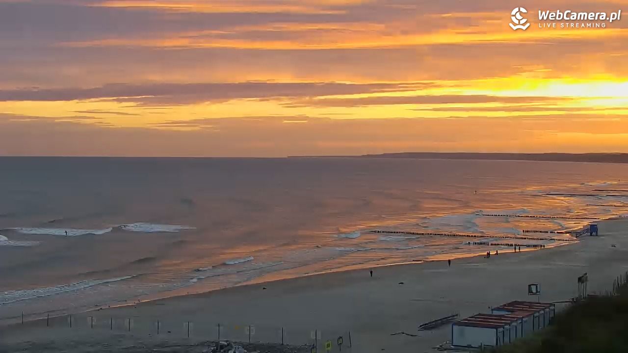 USTKA - widok z pylonu na plażę - 18 wresień 2025, 06:35