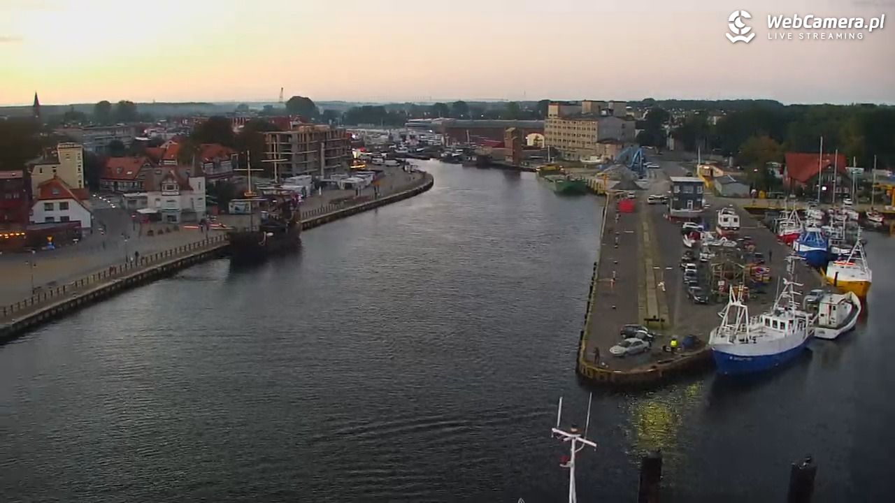 USTKA - widok z pylonu na plażę - 27 wresień 2026, 06:36