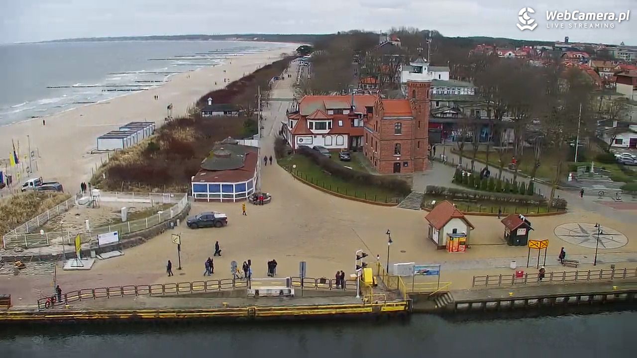 USTKA - widok z pylonu na plażę - 20 grudzień 2025, 12:59
