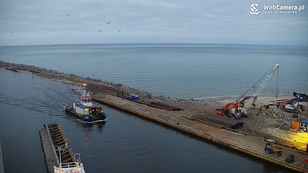 USTKA - widok z pylonu na plażę - 21 grudzień 2025, 15:52