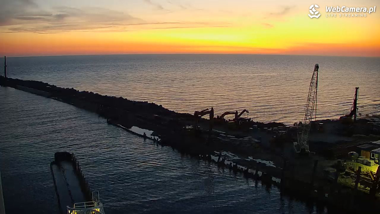USTKA - widok z pylonu na plażę - 29 czerwiec 2026, 03:30