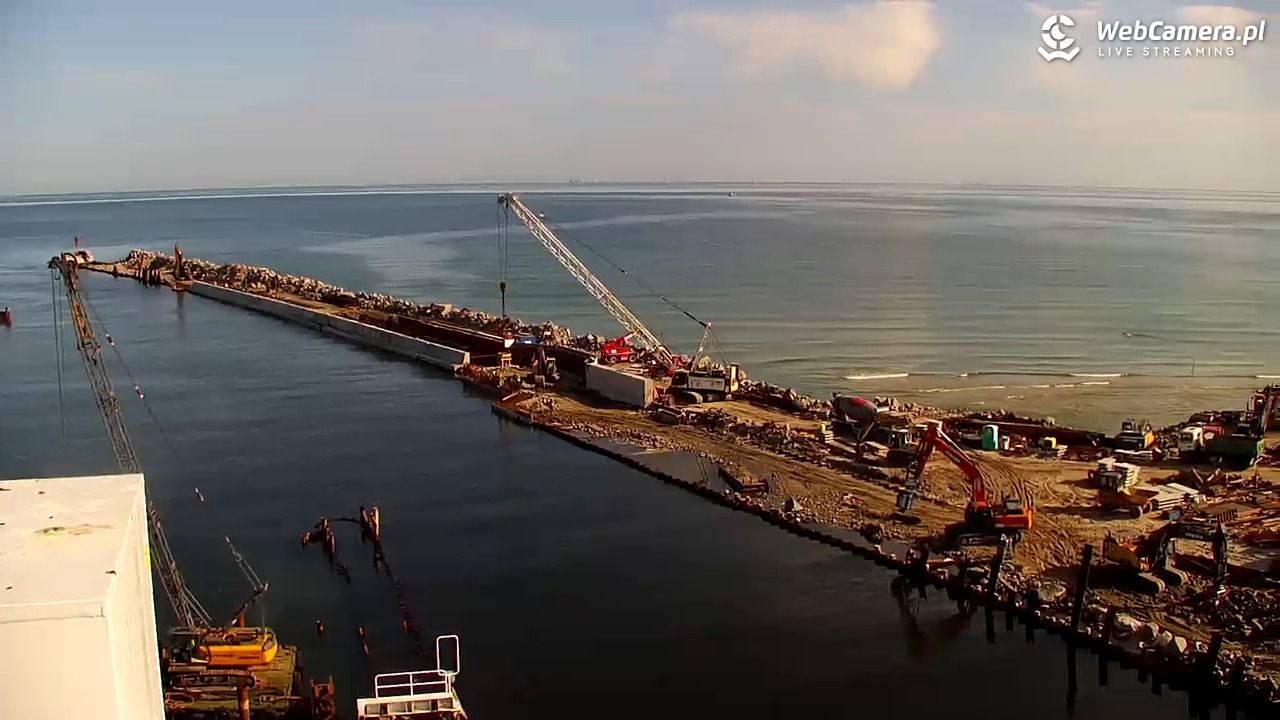 USTKA - widok z pylonu na plażę - 13 sierpień 2026, 09:02