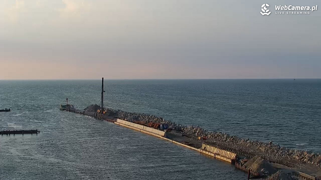 USTKA - widok z pylonu na plażę - 28 czerwiec 2026, 19:51
