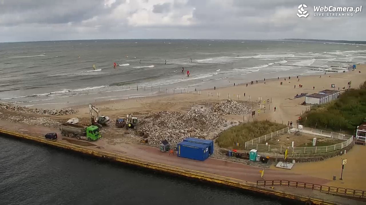 USTKA - widok z pylonu na plażę - 17 wresień 2025, 14:47
