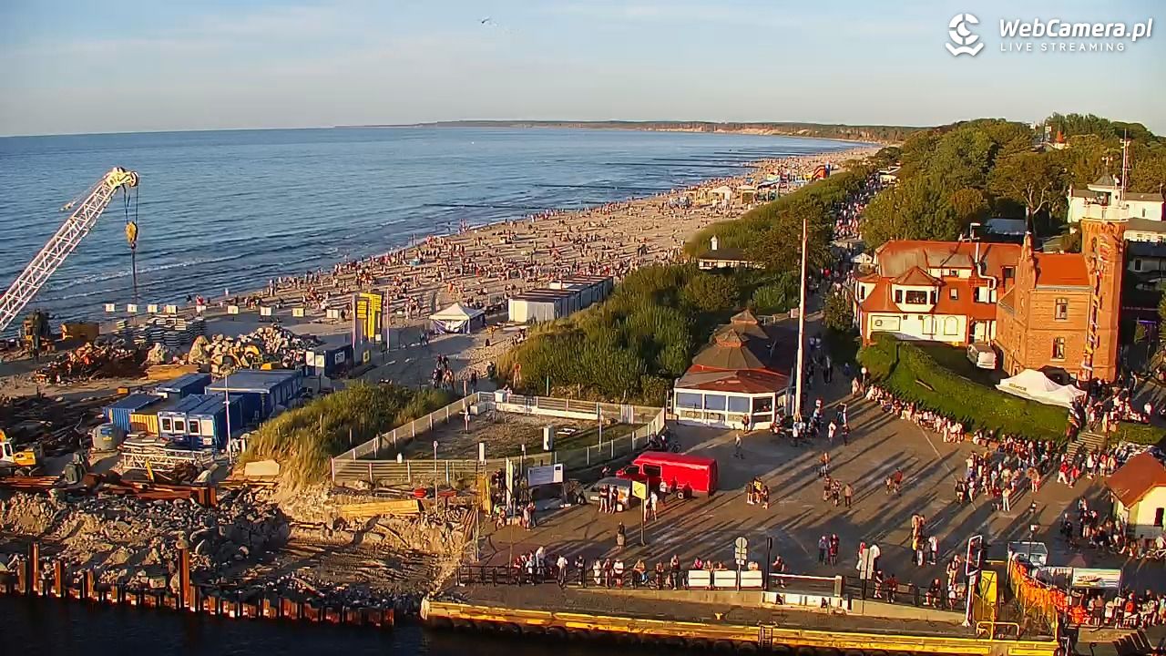 USTKA - widok z pylonu na plażę - 12 sierpień 2026, 19:38