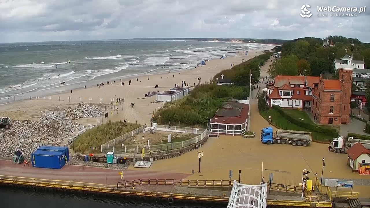 USTKA - widok z pylonu na plażę - 17 wresień 2025, 14:42