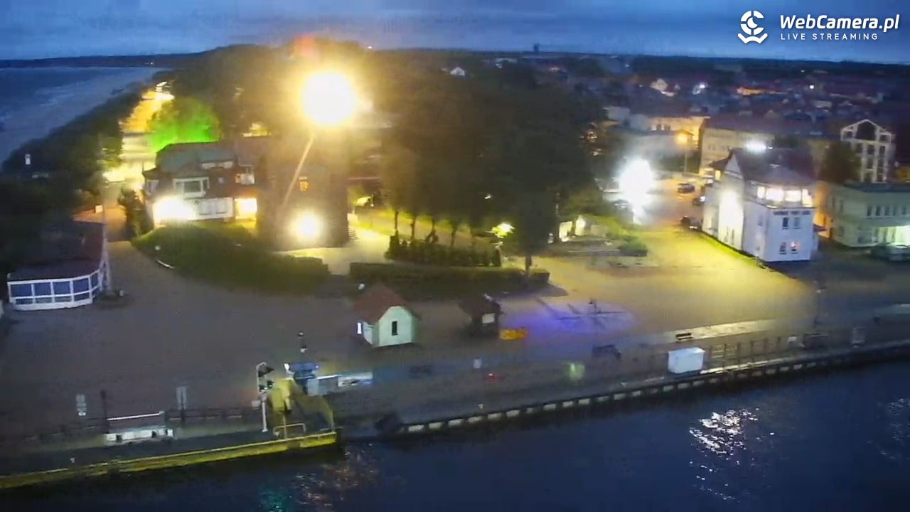 USTKA - widok z pylonu na plażę - 25 wresień 2026, 06:13