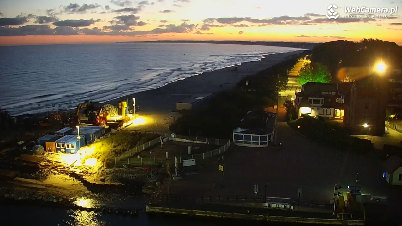 USTKA - widok z pylonu na plażę - 27 wresień 2026, 06:05