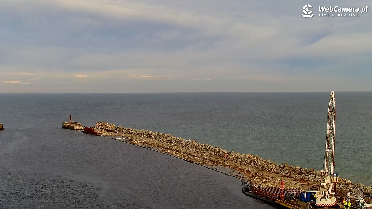 USTKA - widok z pylonu na plażę - 05 listopad 2025, 09:05