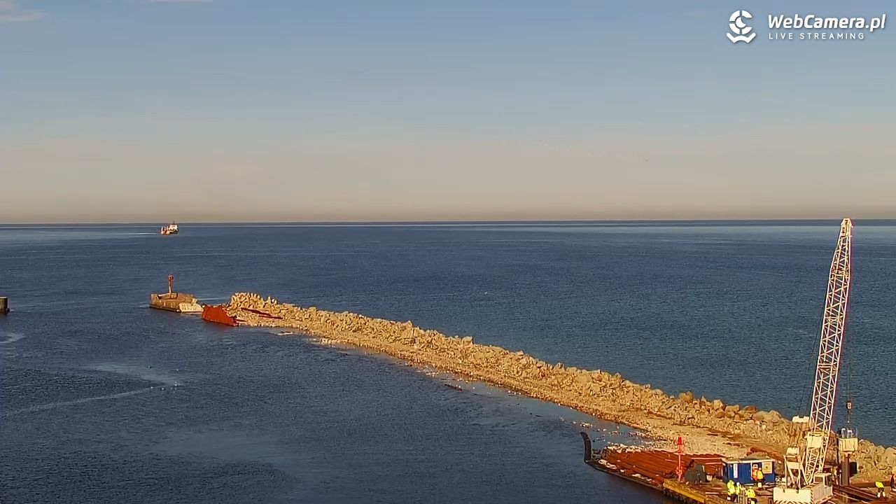 USTKA - widok z pylonu na plażę - 06 listopad 2025, 12:14