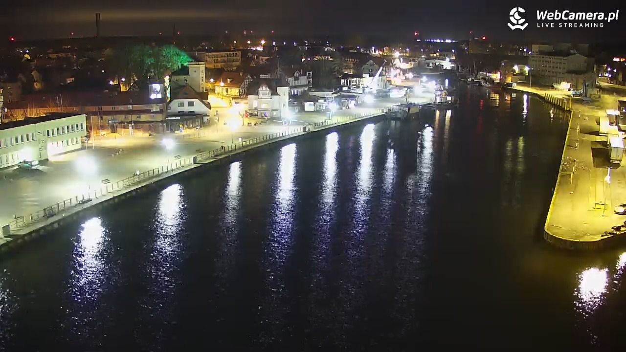 USTKA - widok z pylonu na plażę - 21 grudzień 2025, 07:04