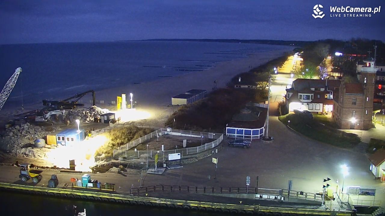 USTKA - widok z pylonu na plażę - 21 grudzień 2025, 07:25