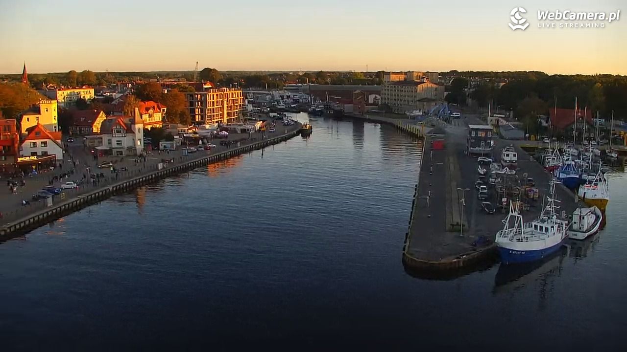 USTKA - widok z pylonu na plażę - 27 wresień 2026, 18:14