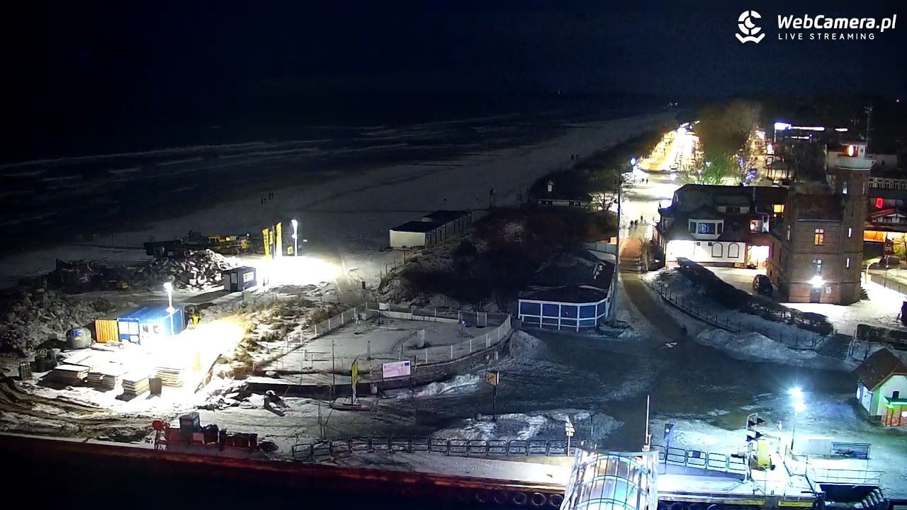 USTKA - widok z pylonu na plażę - 08 luty 2026, 17:47