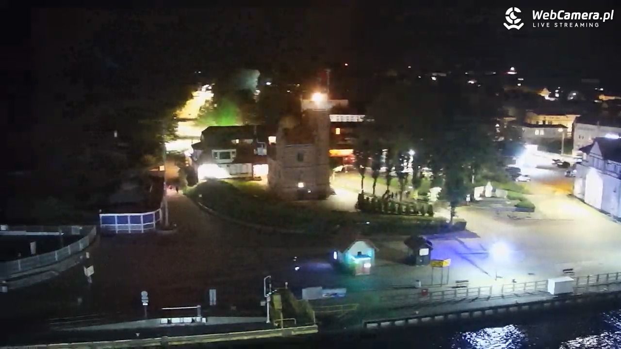 USTKA - widok z pylonu na plażę - 17 wresień 2025, 21:25