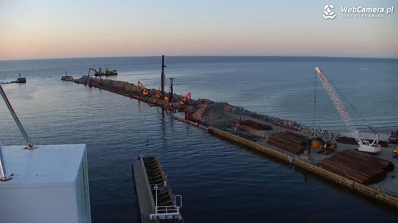 USTKA - widok z pylonu na plażę - 29 marzec 2026, 19:10