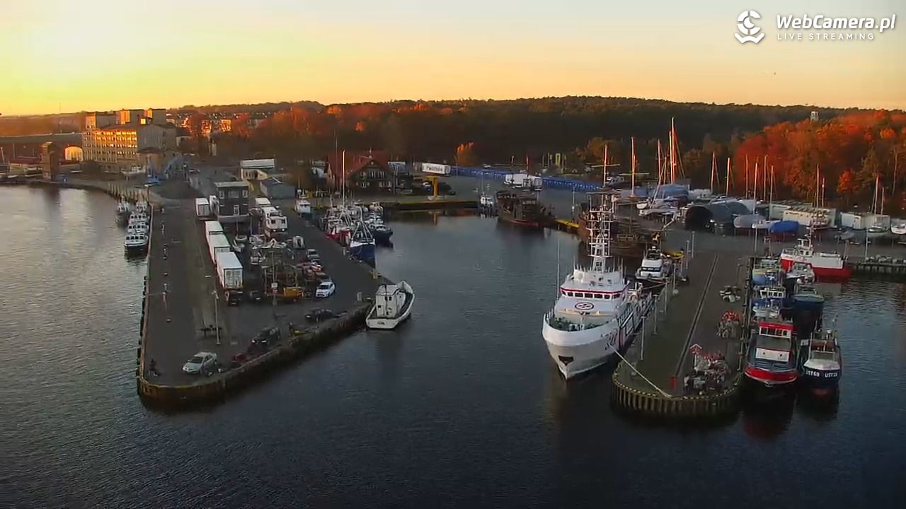 USTKA - widok z pylonu na plażę - 06 listopad 2025, 07:18