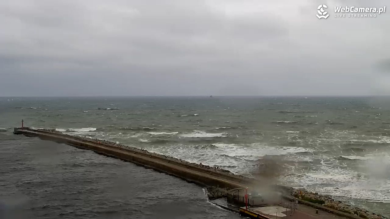 USTKA - widok z pylonu na plażę - 16 maj 2025, 09:19