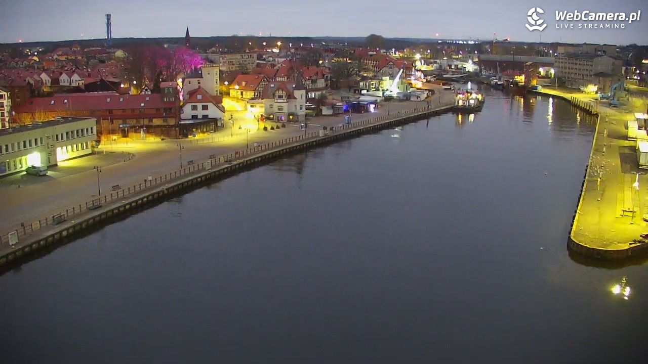 USTKA - widok z pylonu na plażę - 21 grudzień 2025, 07:36