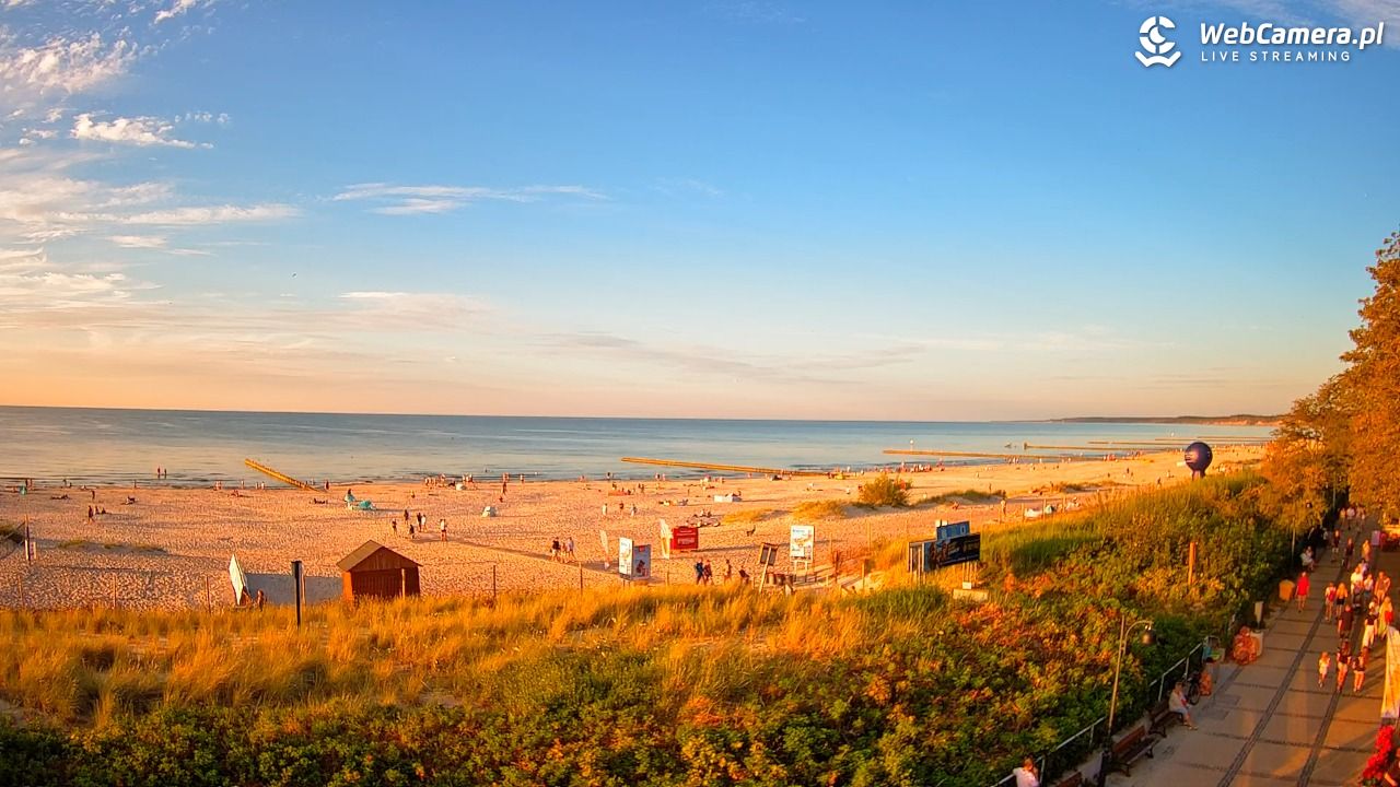 USTKA - widok na plażę - 09 sierpień 2026, 19:41