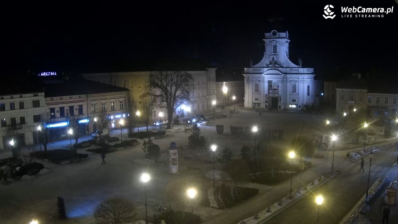Wadowice - widok na rynek w 4K - 02 luty 2026, 18:52
