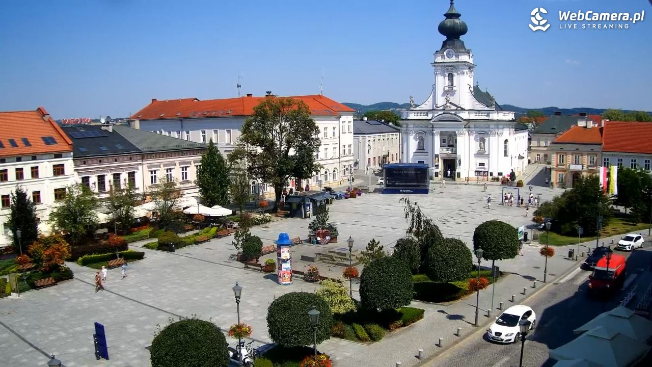 Wadowice - widok na rynek w 4K - 04 sierpień 2026, 13:45