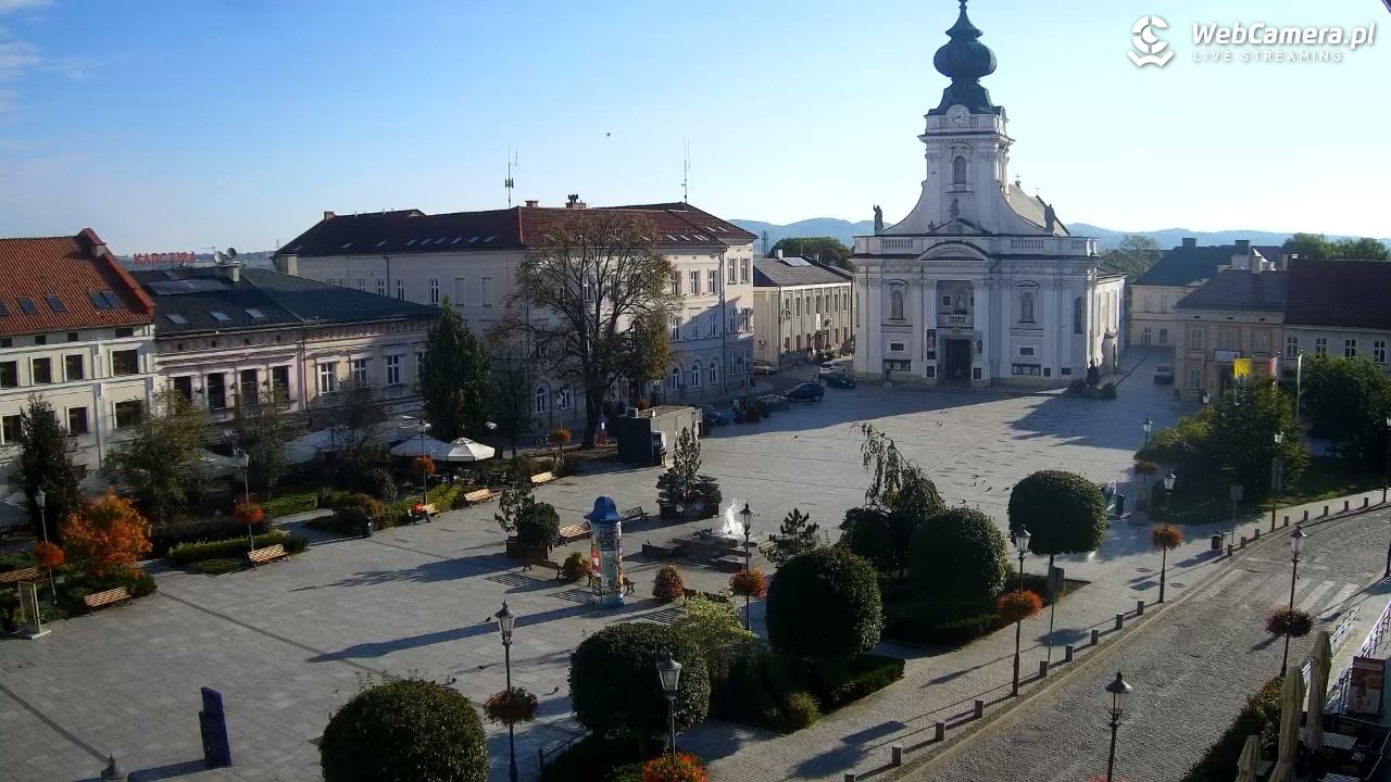 Wadowice - widok na rynek w 4K - 13 wresień 2026, 08:20