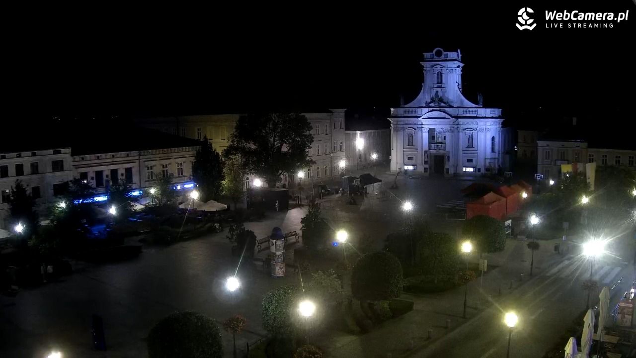 Wadowice - widok na rynek w 4K - 19 czerwiec 2026, 22:28