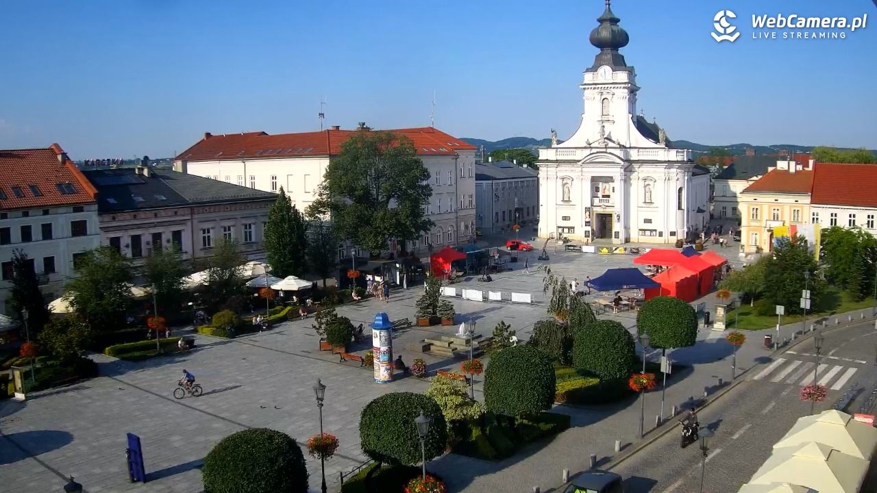 Wadowice - widok na rynek w 4K - 20 czerwiec 2026, 18:00