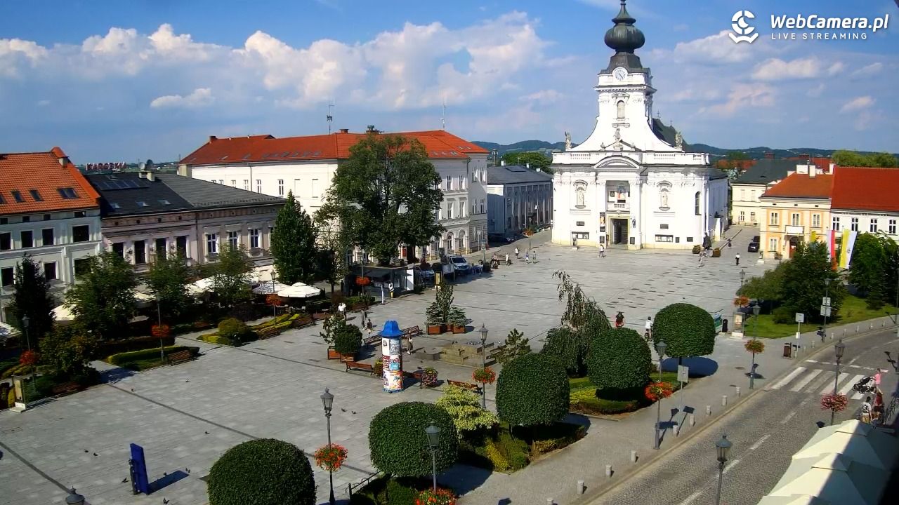 Wadowice - widok na rynek w 4K - 19 czerwiec 2026, 16:25