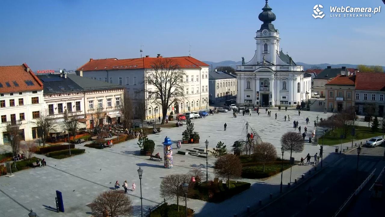 Wadowice - widok na rynek w 4K - 22 marzec 2026, 11:06
