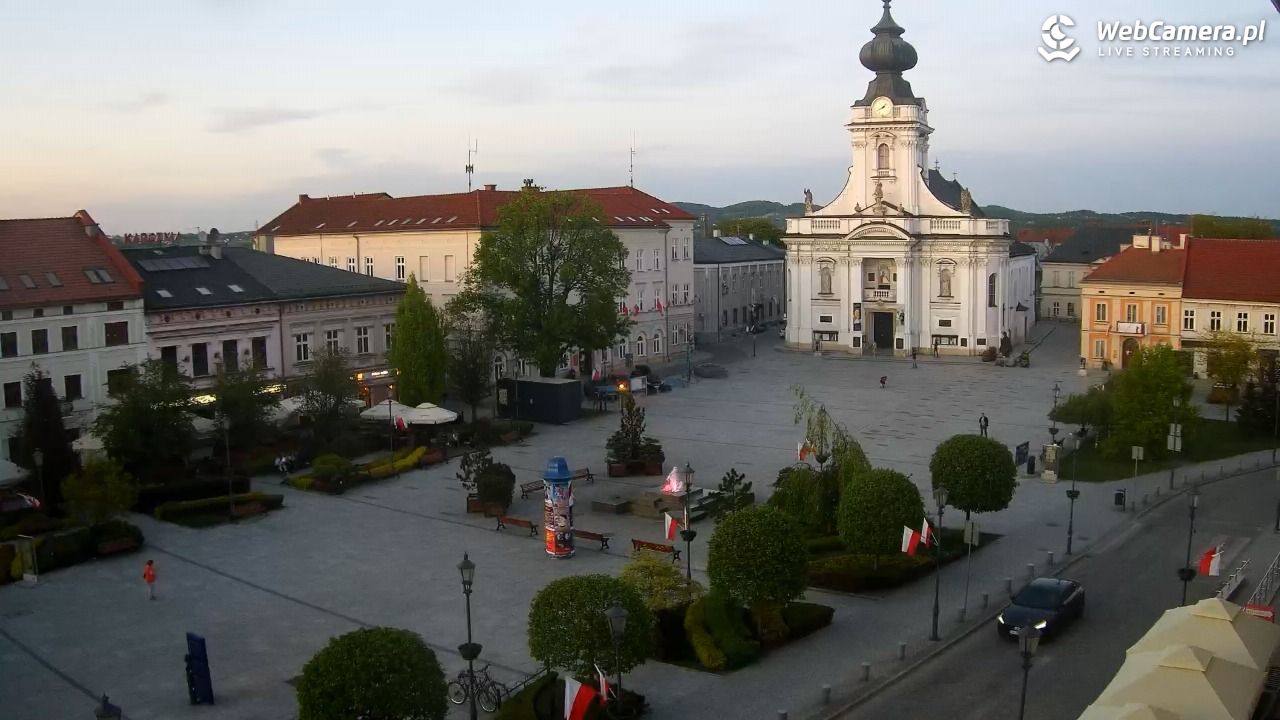 Wadowice - widok na rynek w 4K - 05 maj 2026, 20:08