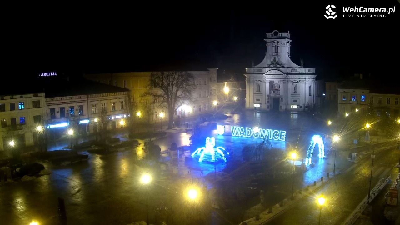 Wadowice - widok na rynek w 4K - 31 styczeń 2026, 00:06