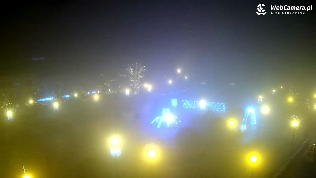 Wadowice - widok na rynek w 4K - 19 grudzień 2025, 05:36