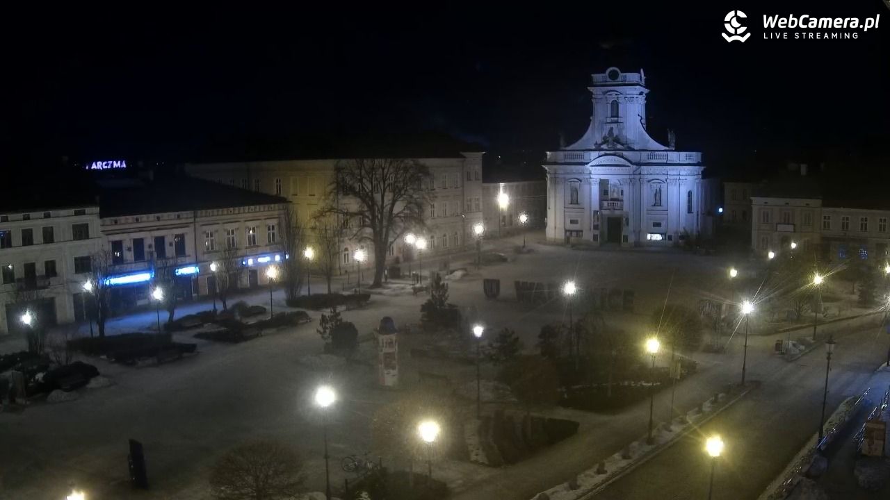 Wadowice - widok na rynek w 4K - 02 luty 2026, 23:05