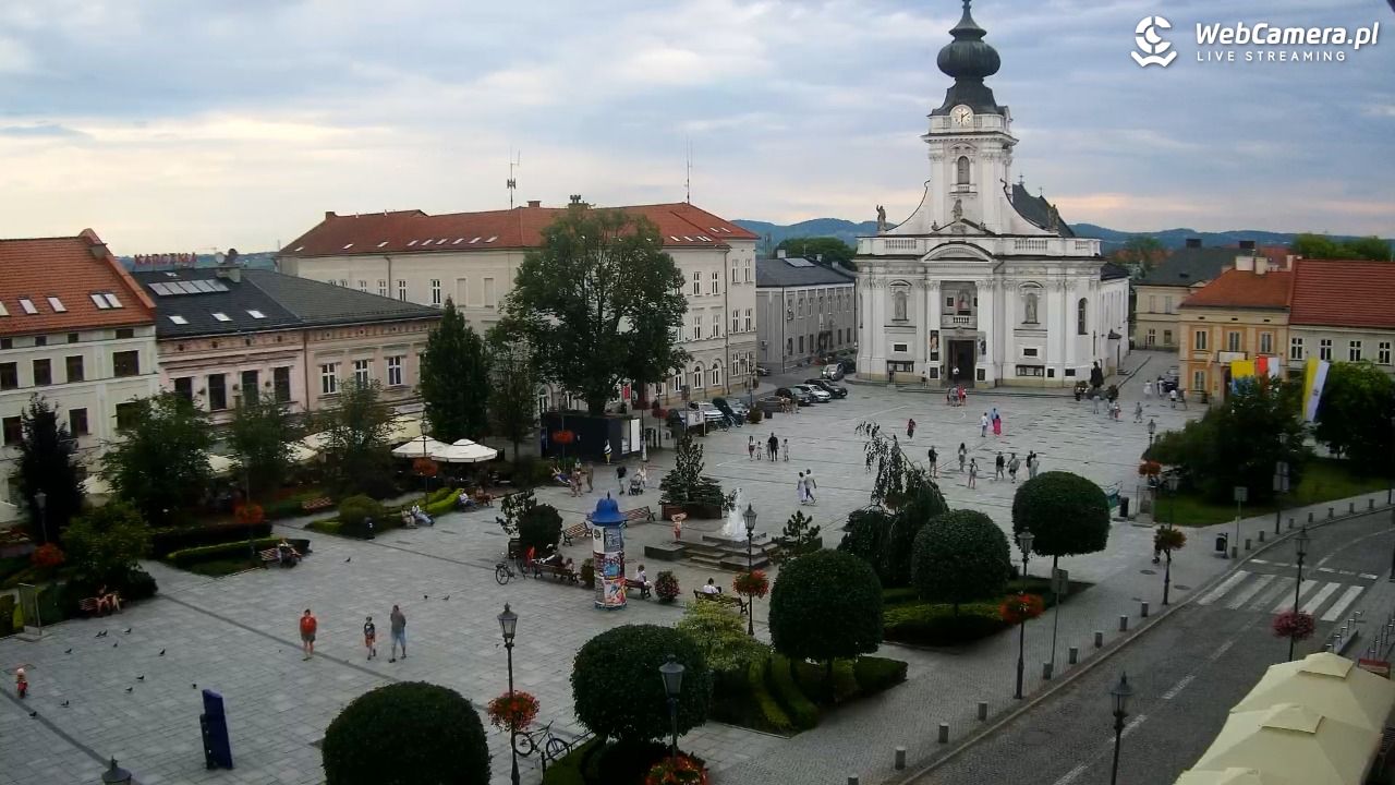 Wadowice - widok na rynek w 4K - 21 czerwiec 2026, 18:10