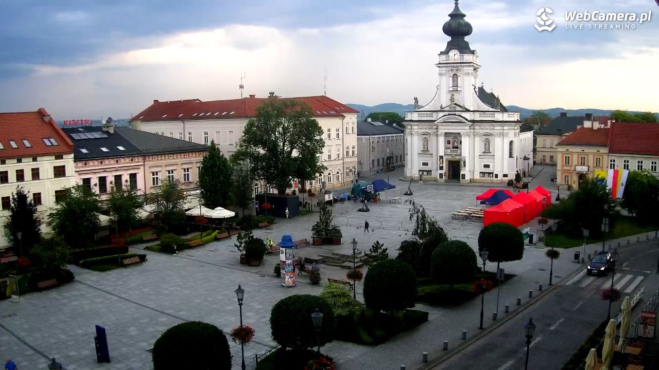 Wadowice - widok na rynek w 4K - 20 czerwiec 2026, 06:10