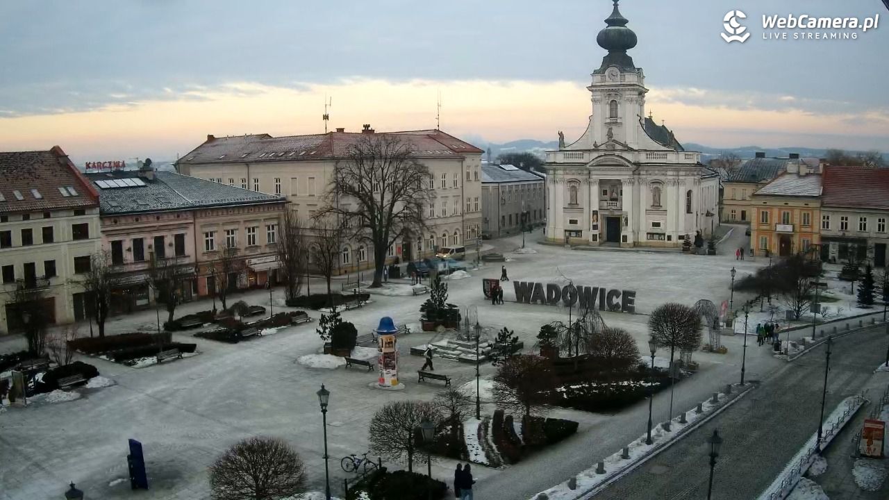 Wadowice - widok na rynek w 4K - 02 luty 2026, 16:16