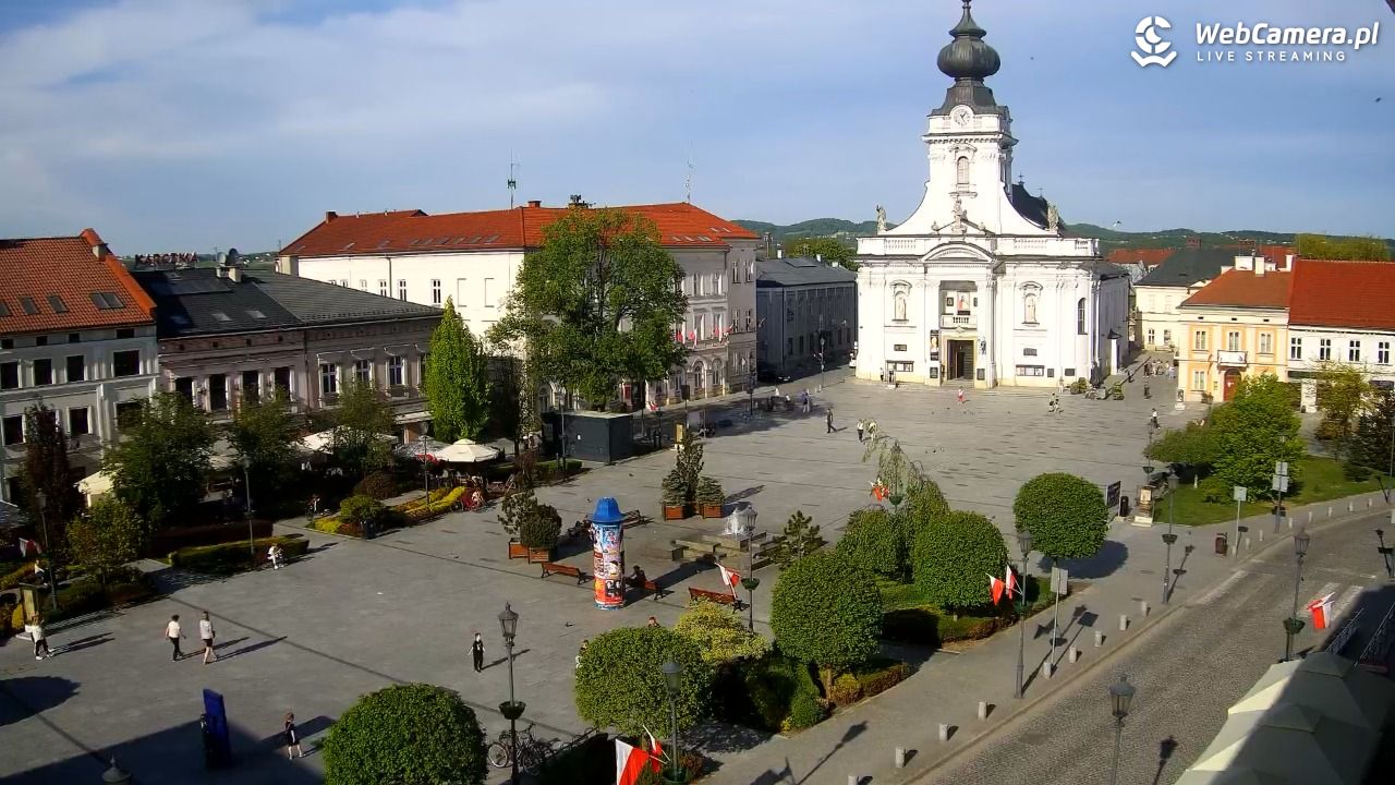Wadowice - widok na rynek w 4K - 05 maj 2026, 17:08