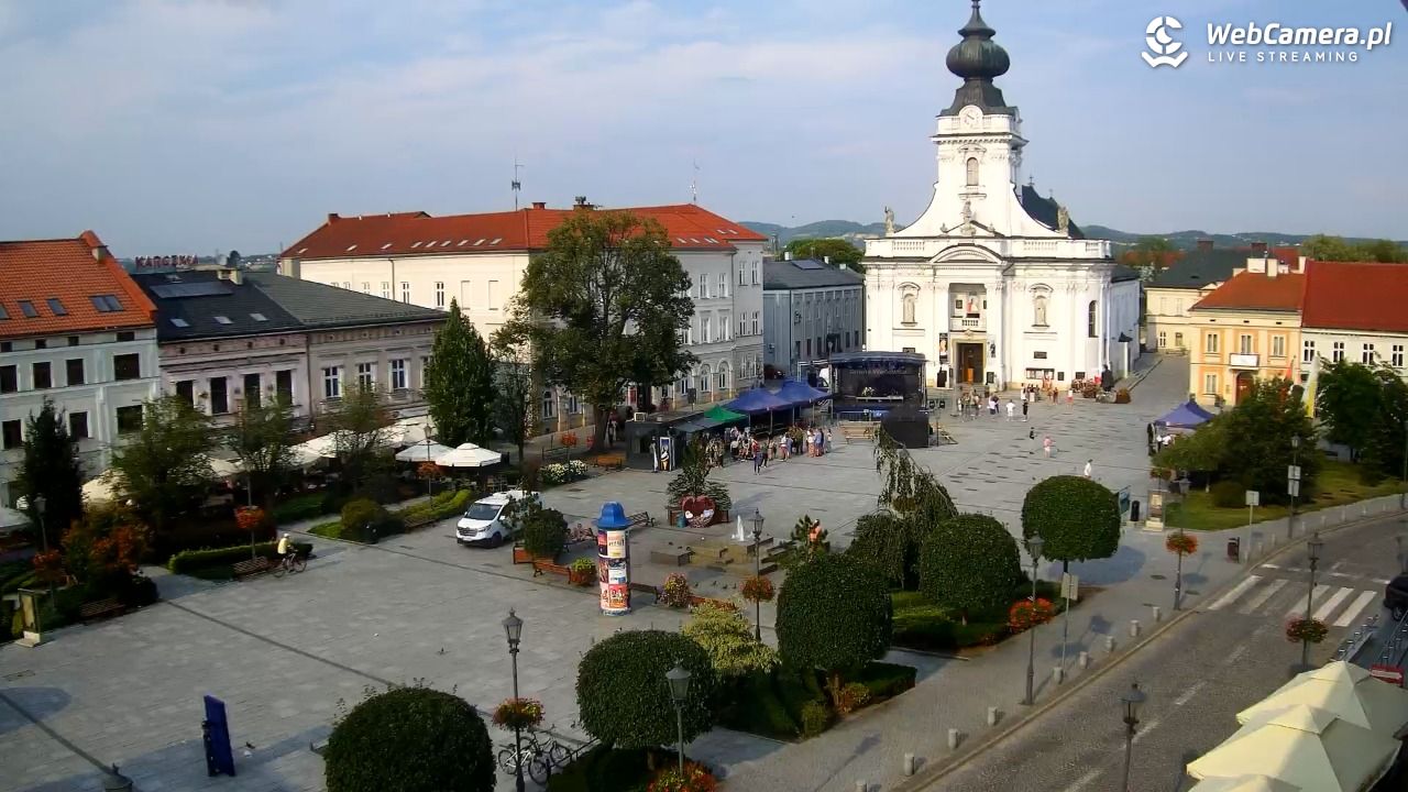 Wadowice - widok na rynek w 4K - 01 sierpień 2026, 17:20