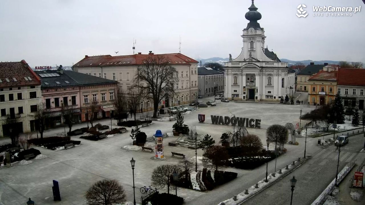 Wadowice - widok na rynek w 4K - 01 luty 2026, 12:25