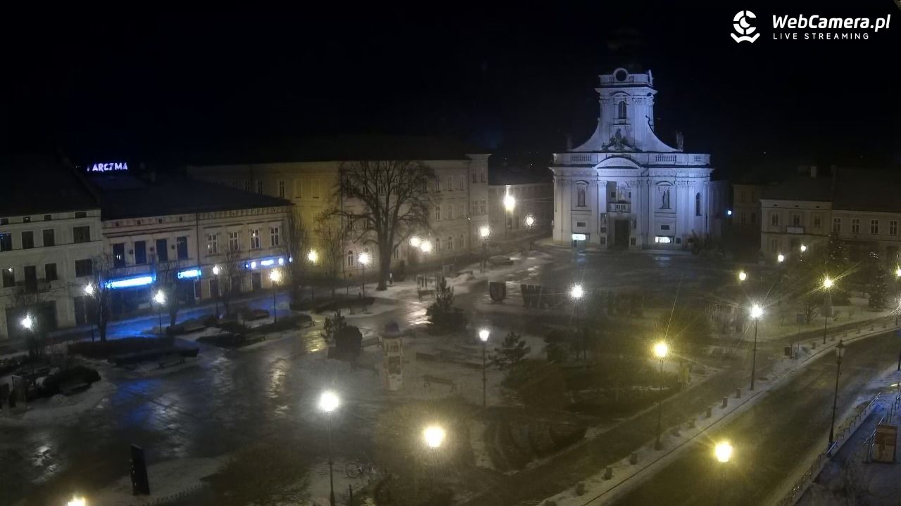 Wadowice - widok na rynek w 4K - 02 luty 2026, 03:44