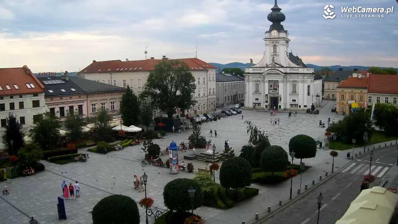 Wadowice - widok na rynek w 4K - 21 czerwiec 2026, 18:12