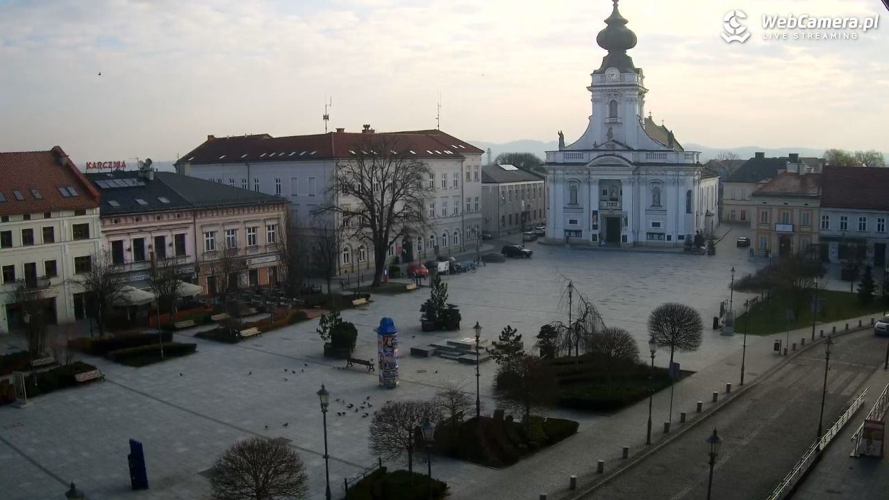 Wadowice - widok na rynek w 4K - 22 marzec 2026, 07:48