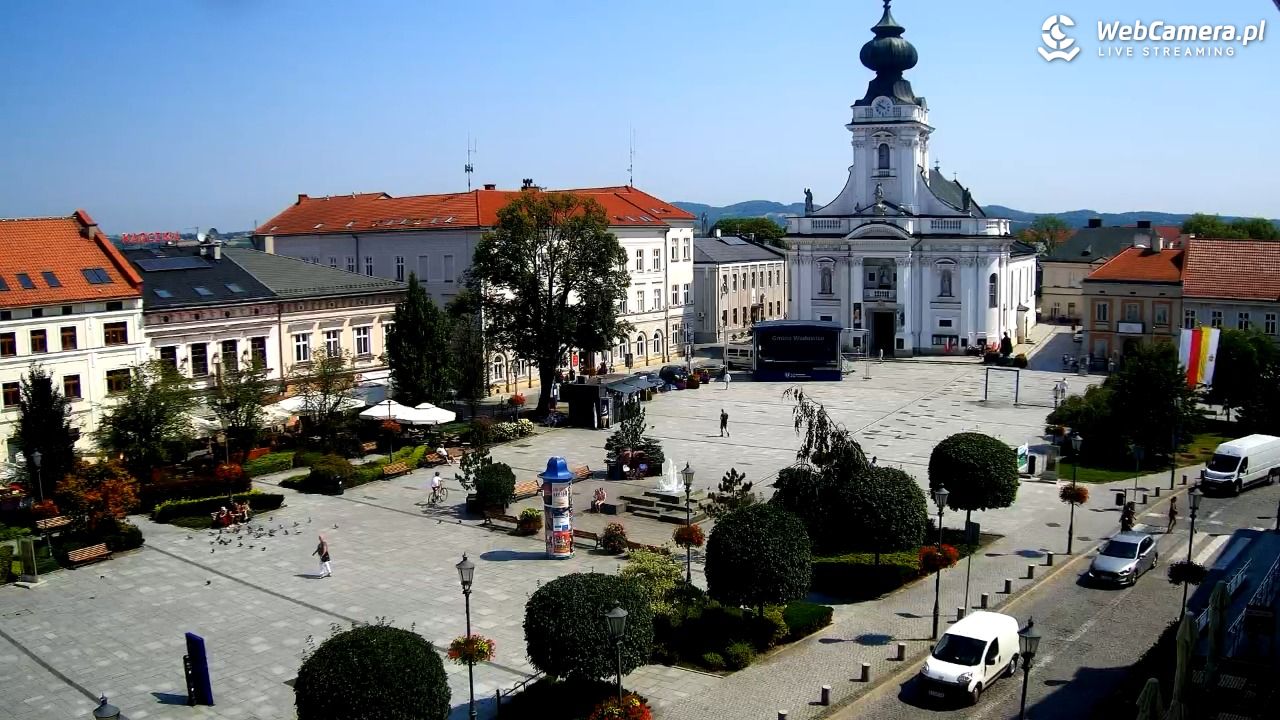 Wadowice - widok na rynek w 4K - 03 sierpień 2026, 11:30